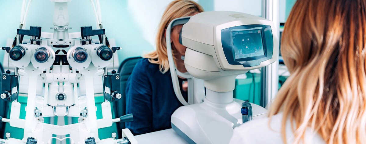 Thiết Bị Kính Mắt